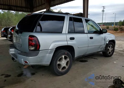 2007 Chevrolet Trailblazer Ls z USA, uszkodzony, nr VIN 1GNDT13S872216518